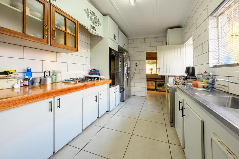 4 Bedroom Property for Sale in Van Der Hoff Park North West